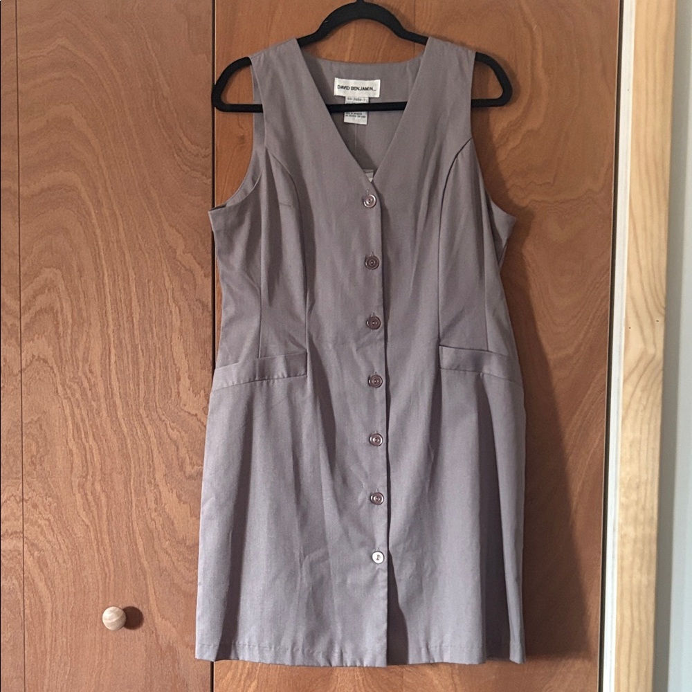 David Benjamin Vintage Sleeveless V-Neck Dress
